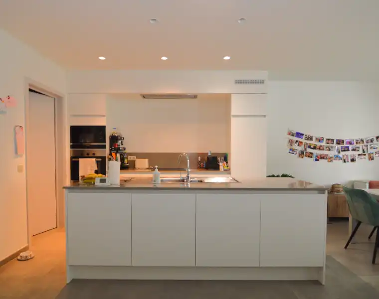 Appartement met 3 slaapkamers, terras en autostaanplaats te Boortmeerbeek. foto 5