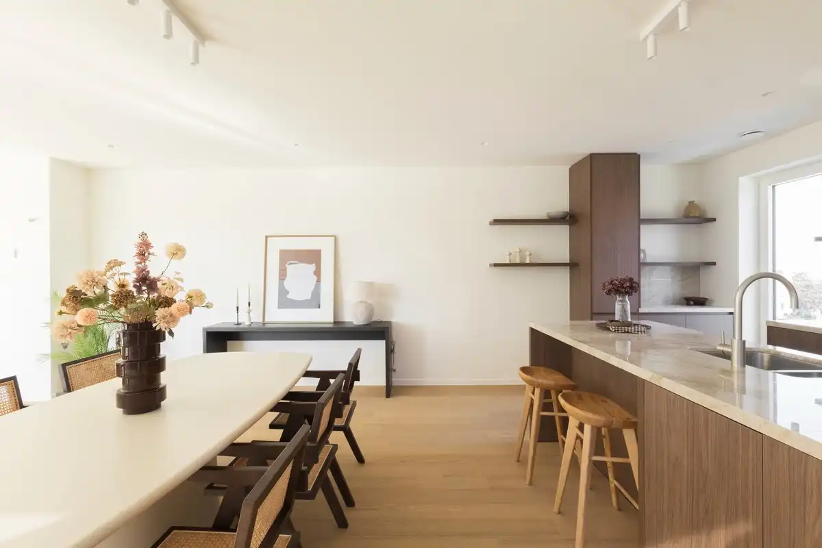 Instapklaar en hoogwaardig afgewerkt 3-slaapkamerappartement in Brugge. foto 14
