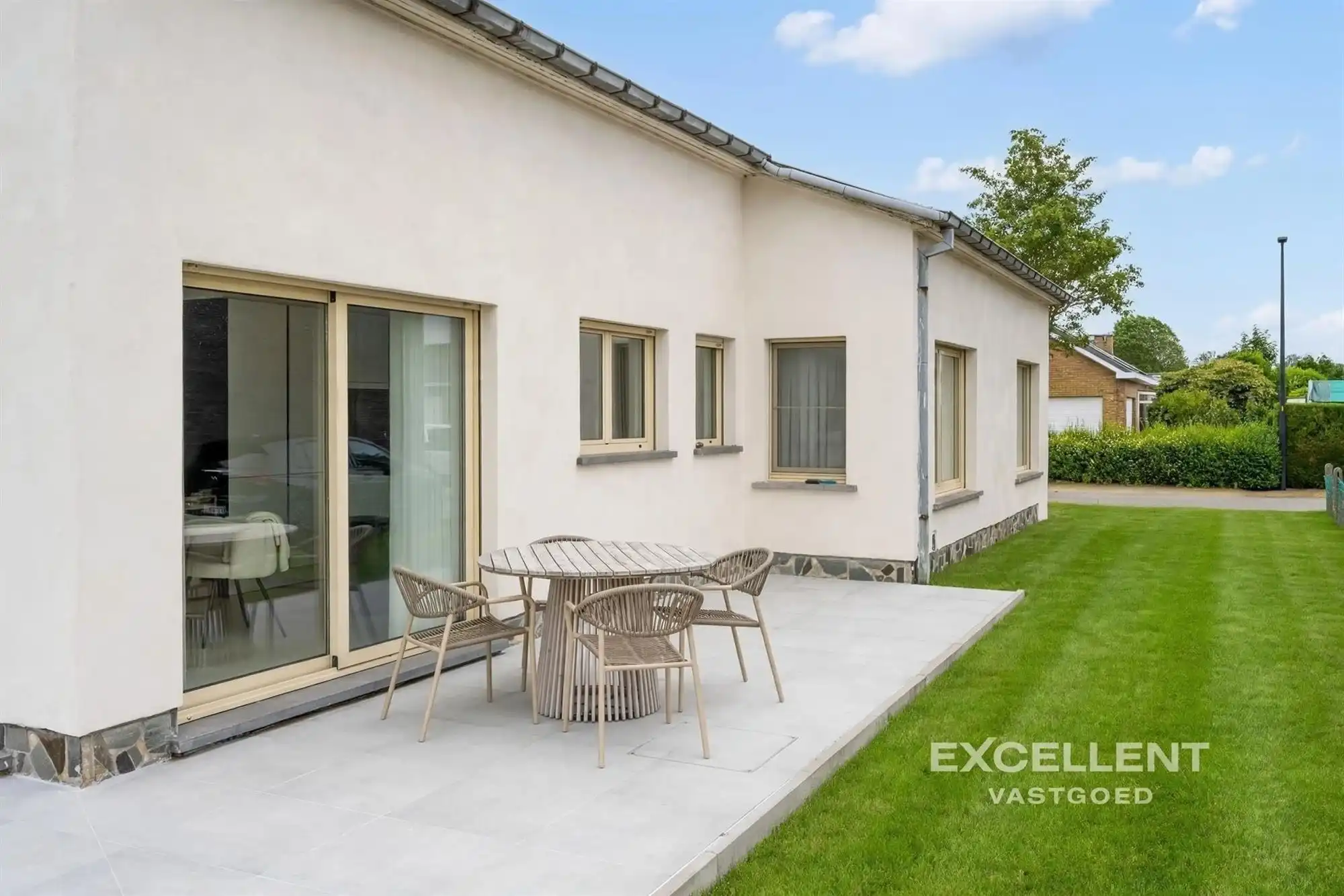 Gerenoveerde en moderne bungalow in rustige straat nabij centrum Nazareth te koop foto 14