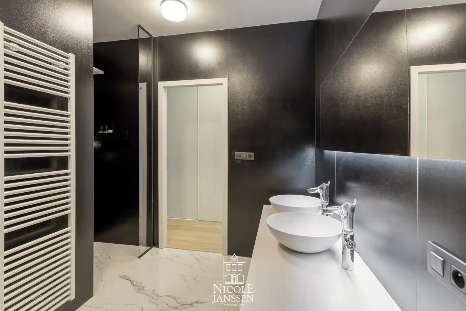 Prachtig gelijkvloers appartement  foto 13