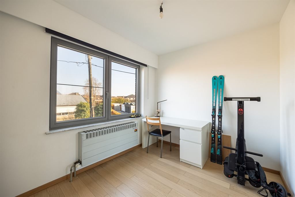 Gerenoveerd appartement met prachtig uitzicht foto 12