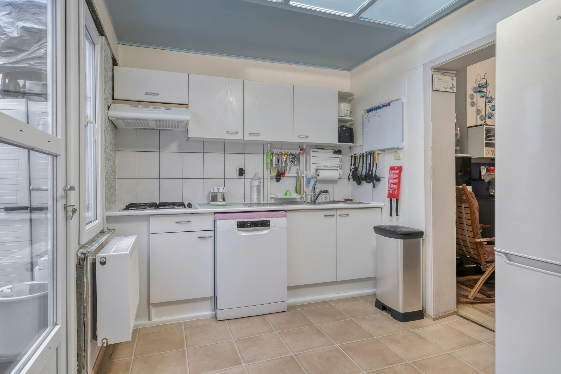 Grondig op te frissen rijwoning met 3 kamers te Gentbrugge foto 5