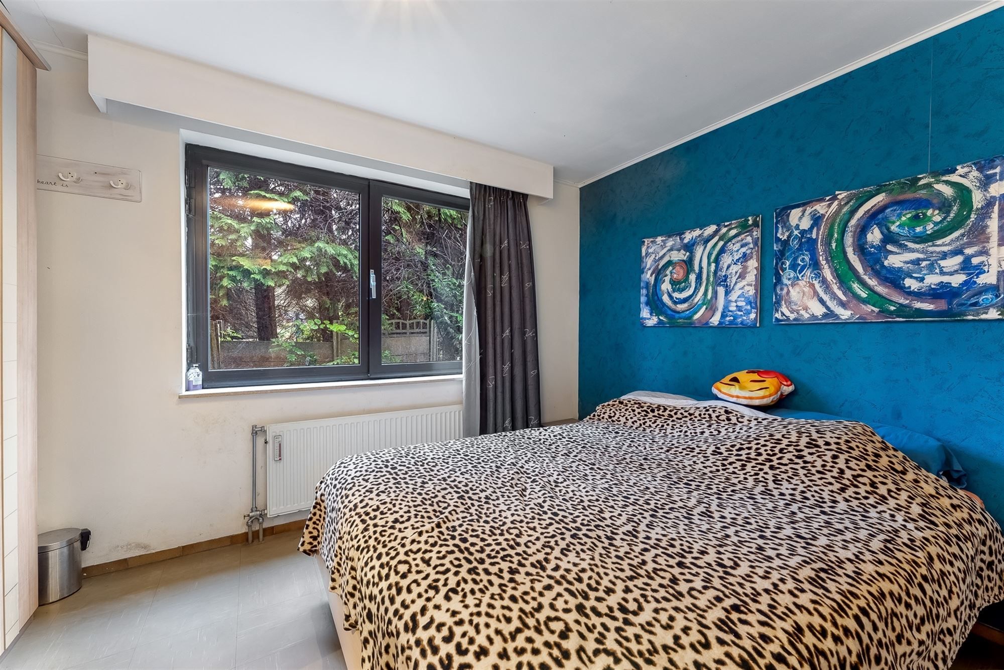 GELIJKVLOERS 2 SLAAPKAMER APPARTEMENT VAN 88M² MET GARAGE. IDEALE OPBRENGSTEIGENDOM! foto 7