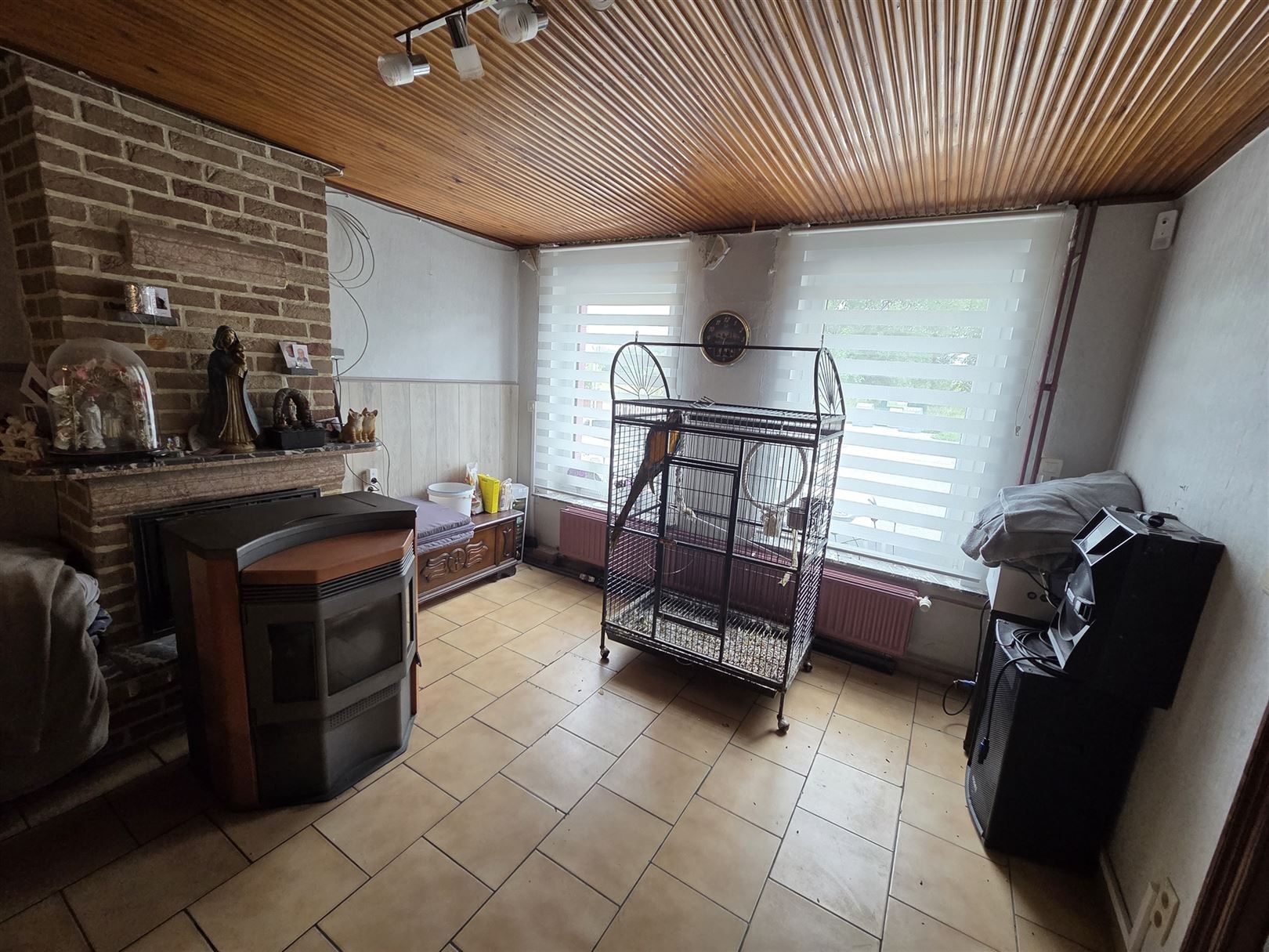 Woning met 5 slaapkamers in Frasnes-les-Anvaing foto 3