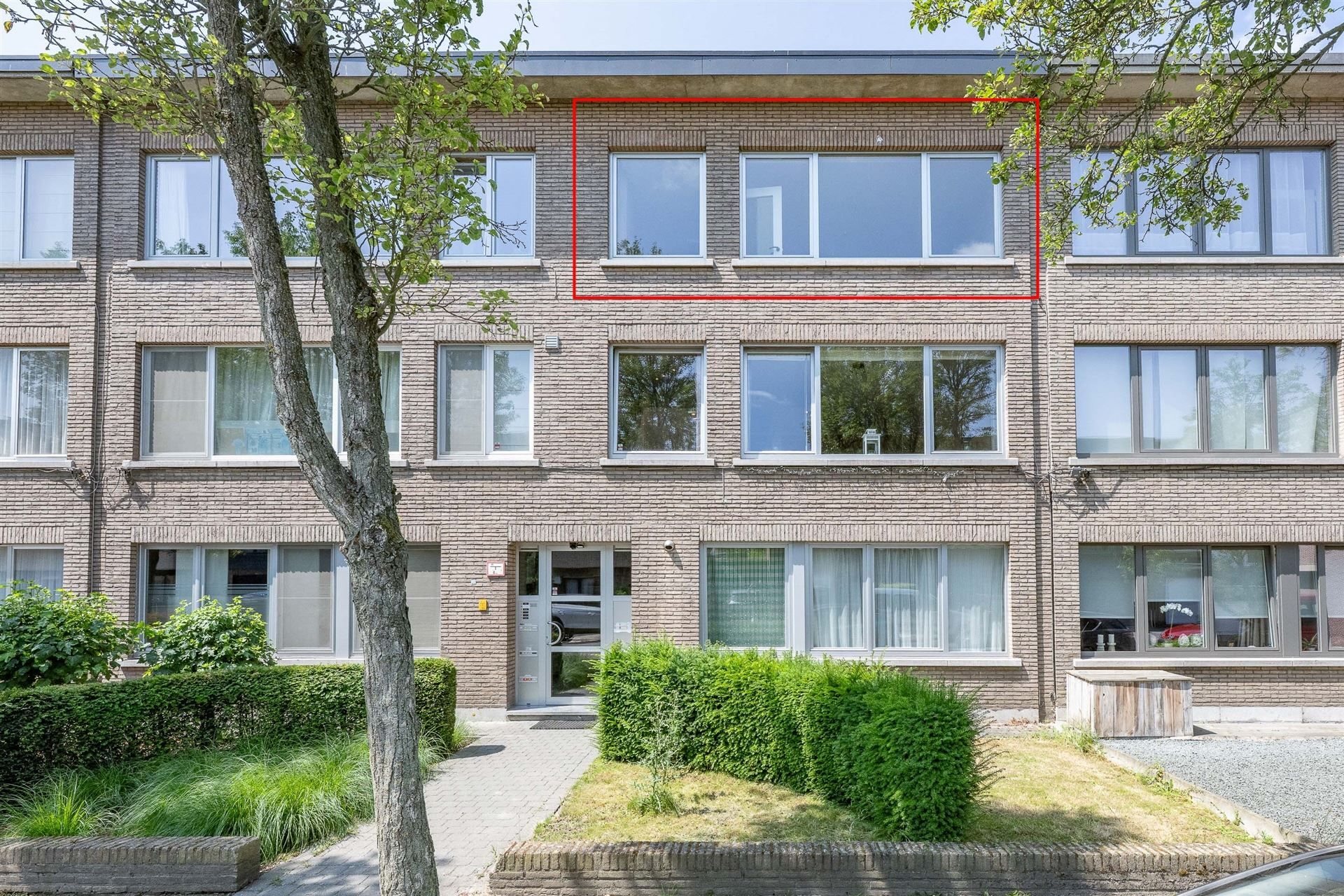 Appartement foto {{pictureIndex}}