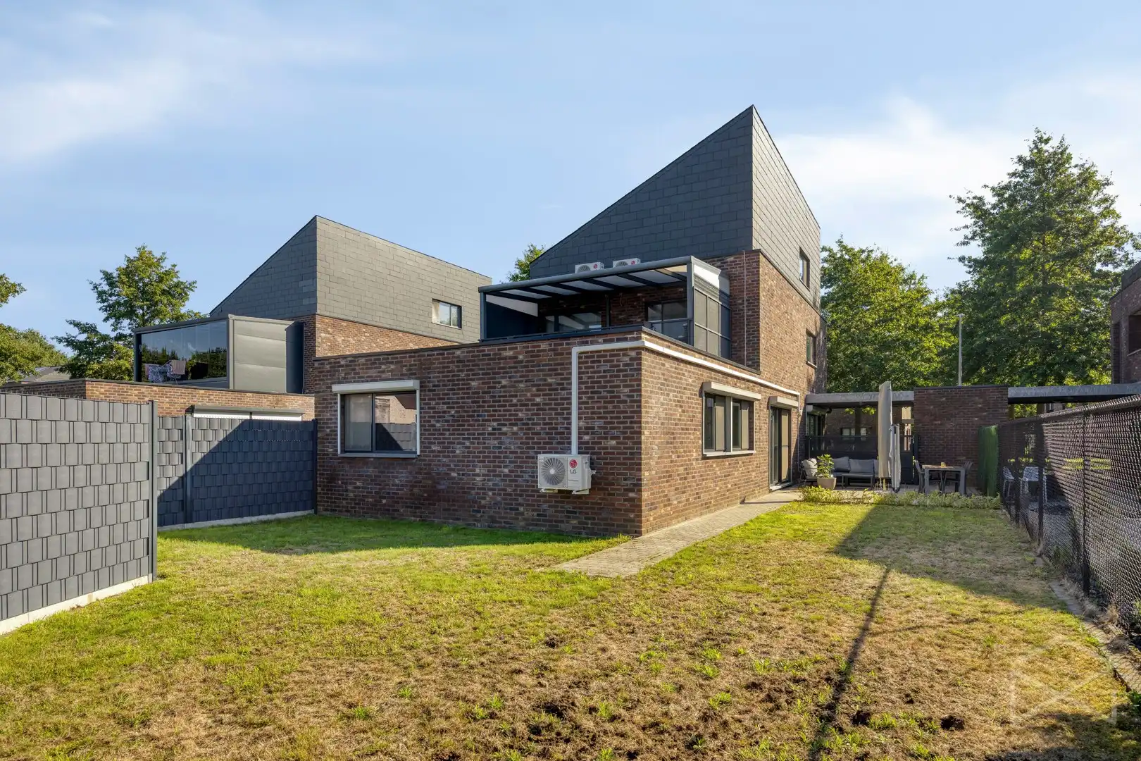 Gelijkvloers appartement te koop in Hulst foto 18