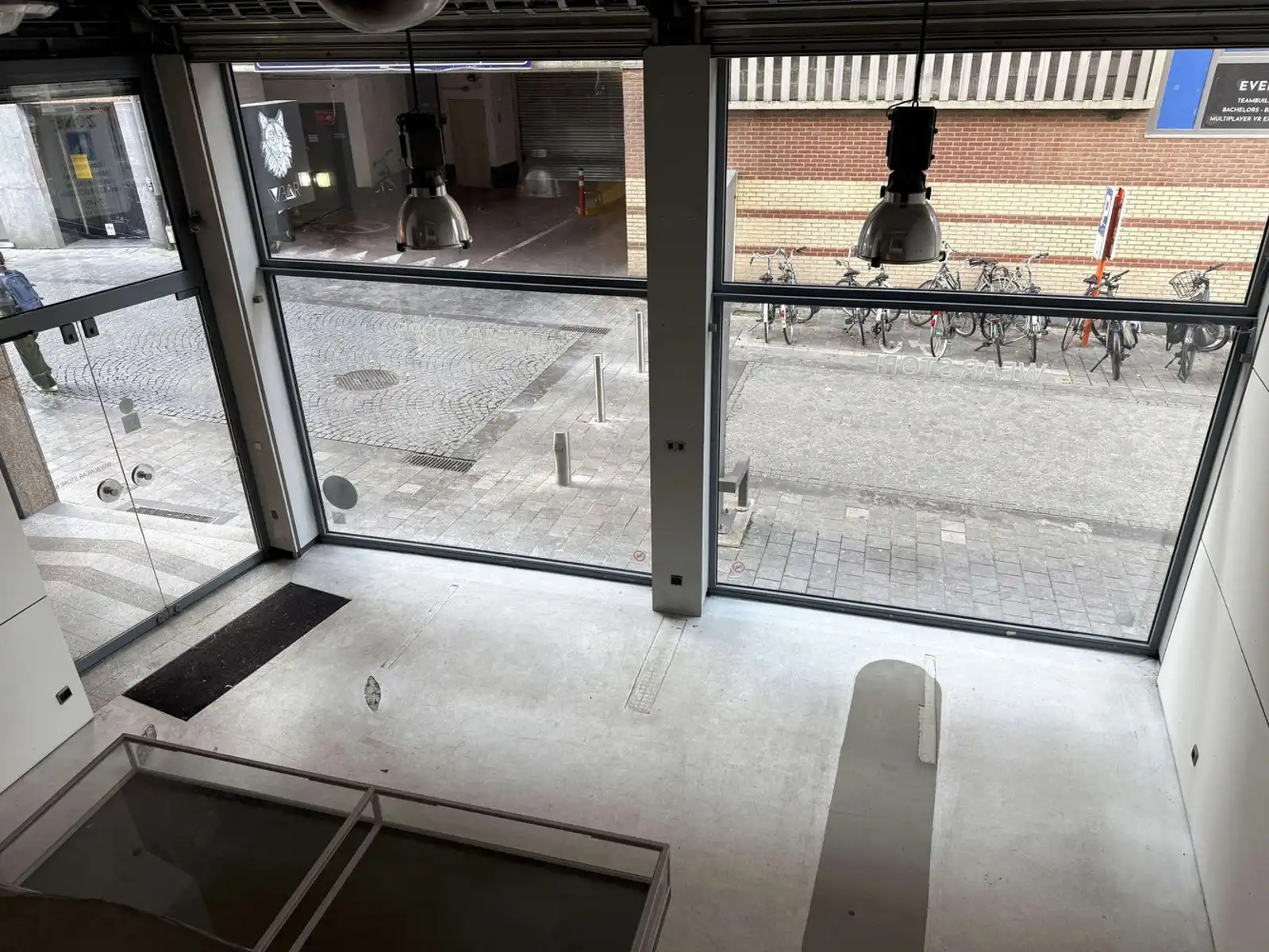 Handelsgelijkvloers tussen Bondgenotenlaan en Diestsestraat foto 15