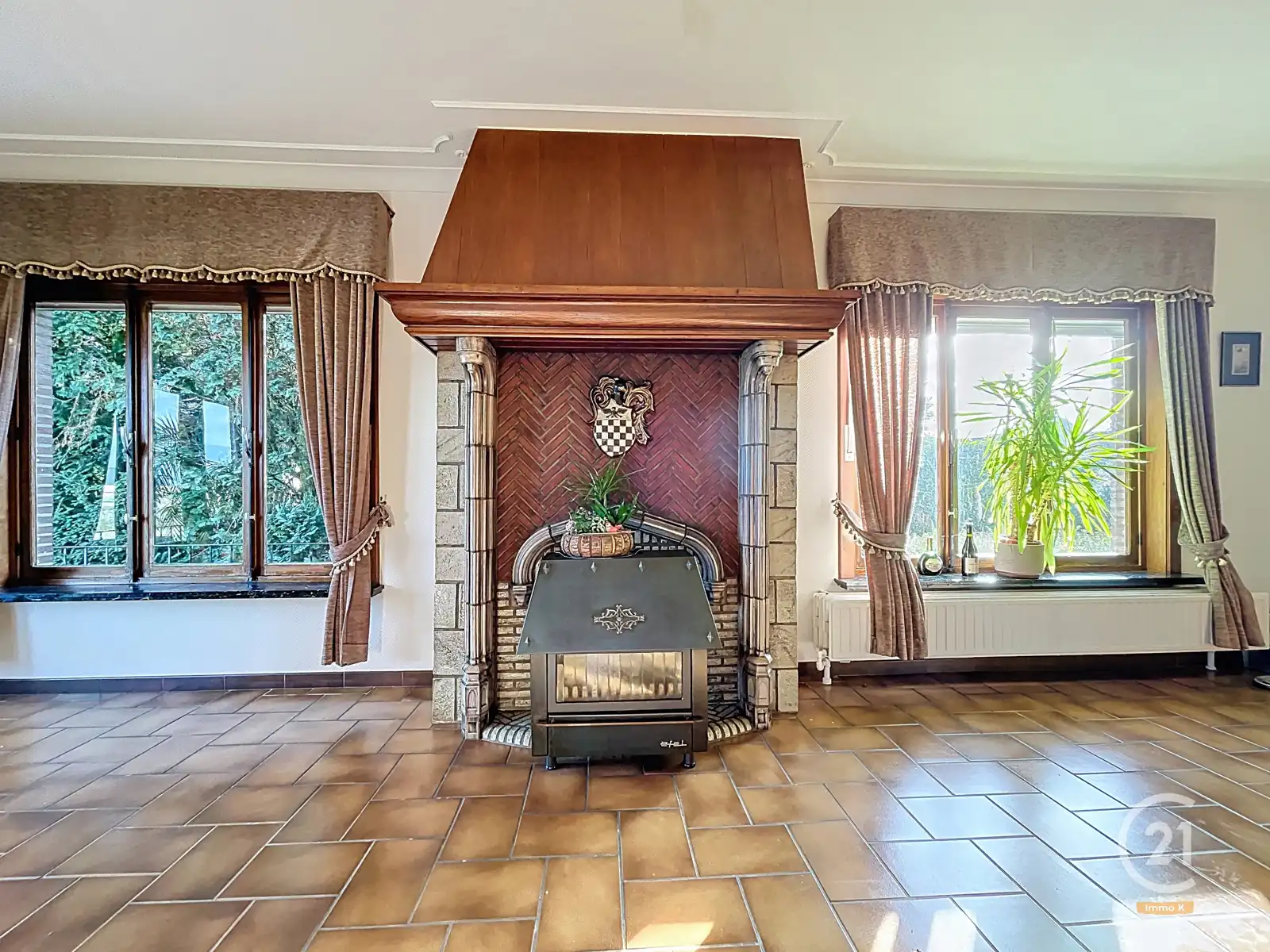 Ruime gelijkvloerse woning met 4 slpks, garage en tuin foto 7