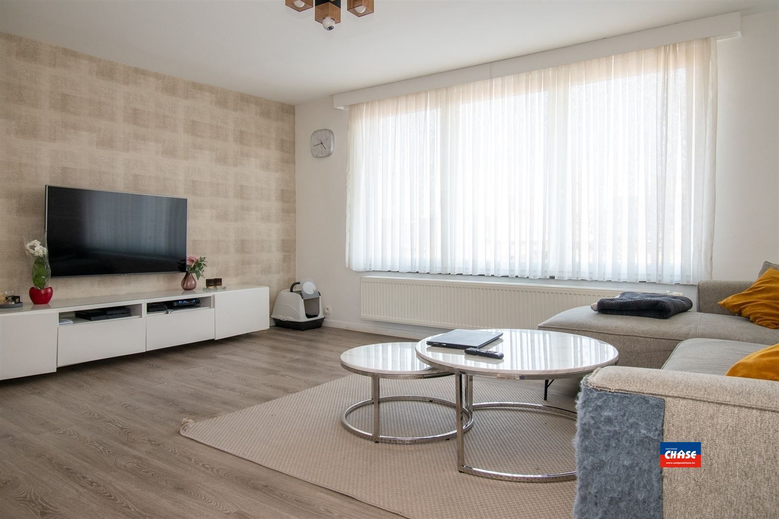 Appartementsgebouw of kangoeroewoning  bestaande uit 3 appartementen met elk 2 slaapkamers foto 3
