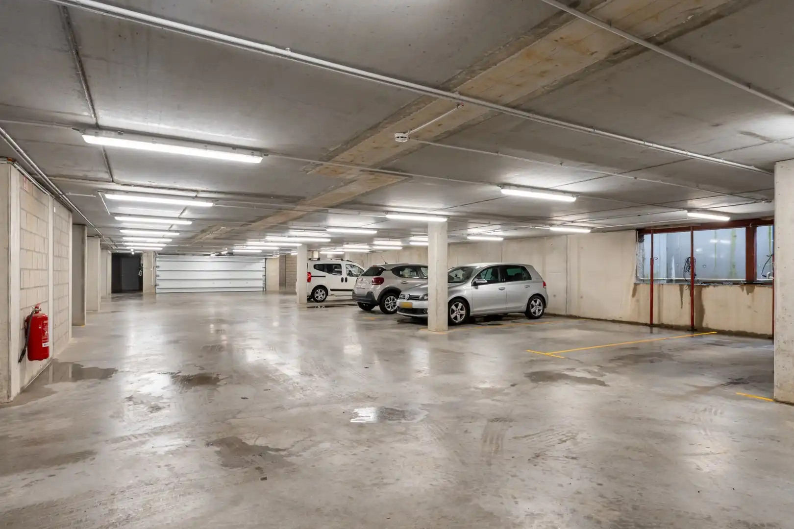 Recent, gelijkvloers appartement in een stijlvolle residentie mét ondergrondse parkeerplaats en kelderberging!  foto 27