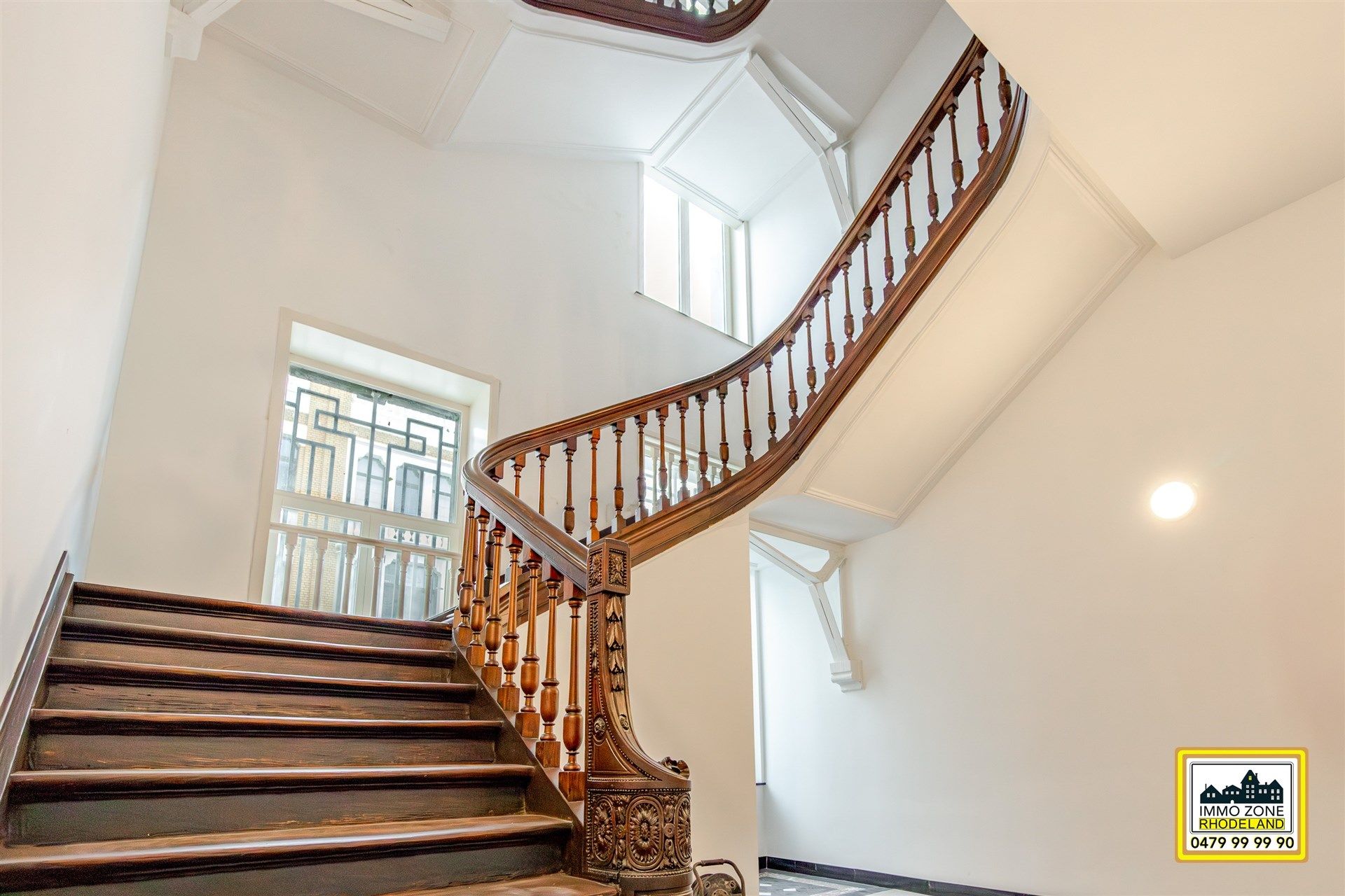 Prachtig gerenoveerd appartement in historisch pand. foto 25