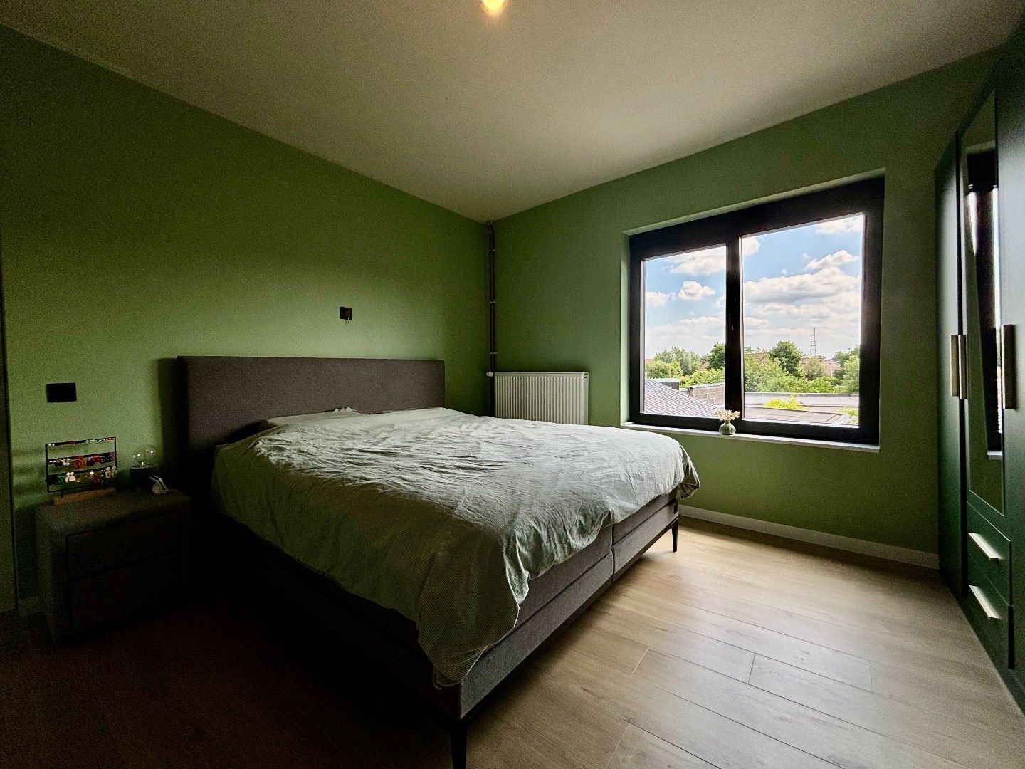 Gerenoveerde rijwoning in centrum Vlamertinge foto 28
