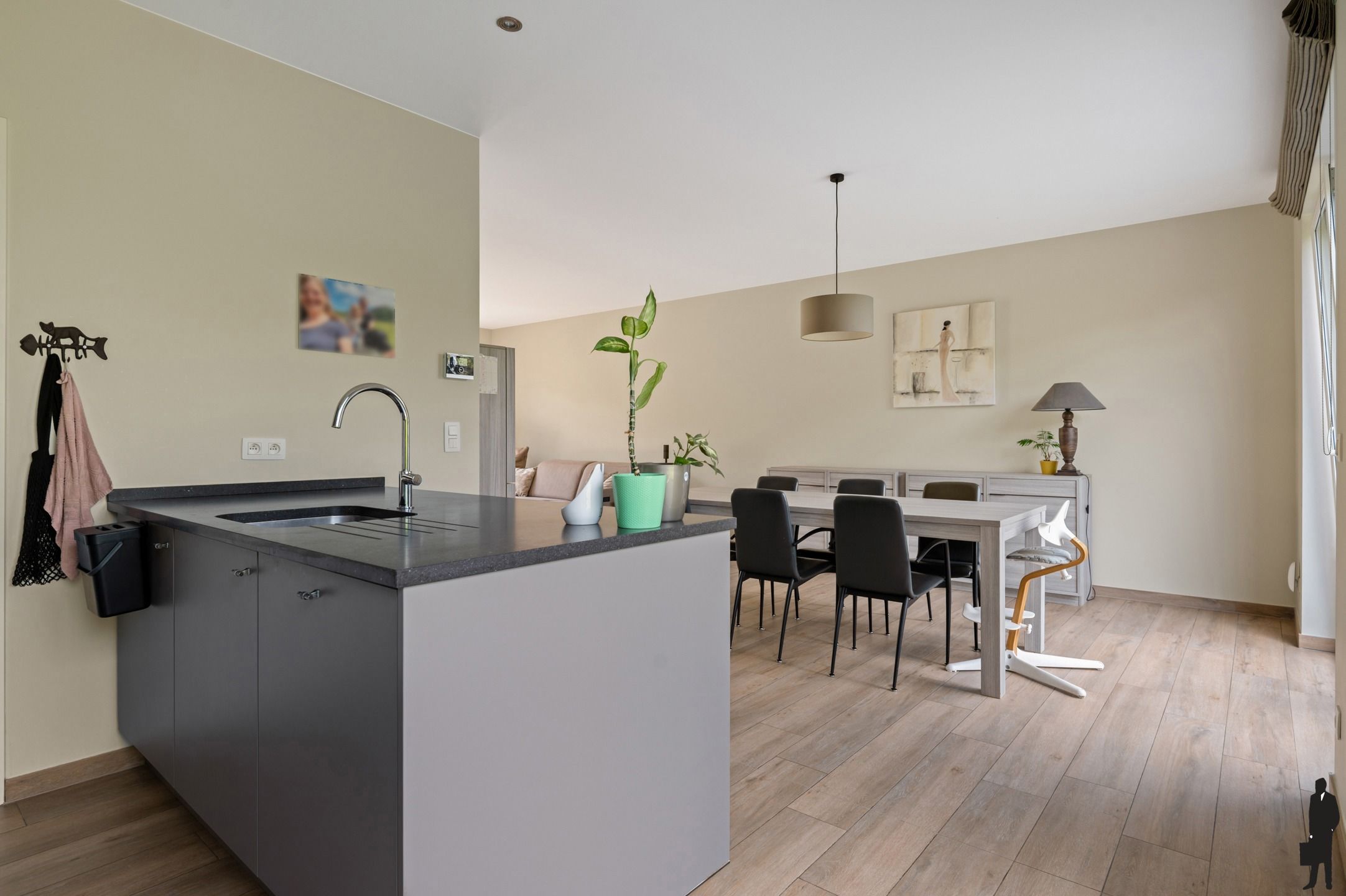 Instapklare woning in kindvriendelijke wijk! foto 14