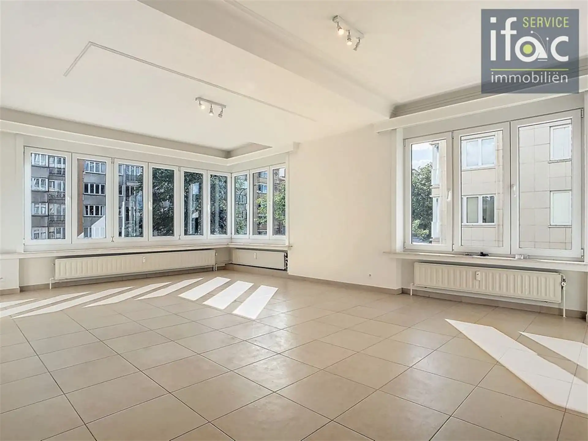 Prachtig appartement met 3 slaapkamers  foto 4