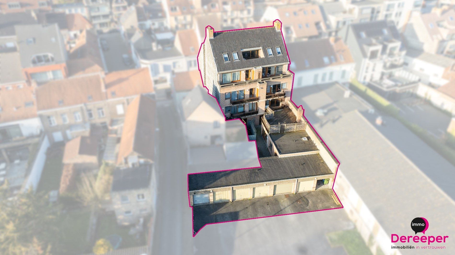 Opbrengsteigendom met 7 appartementen, 2 handelspanden en 7 garageboxen in Gistel foto 3