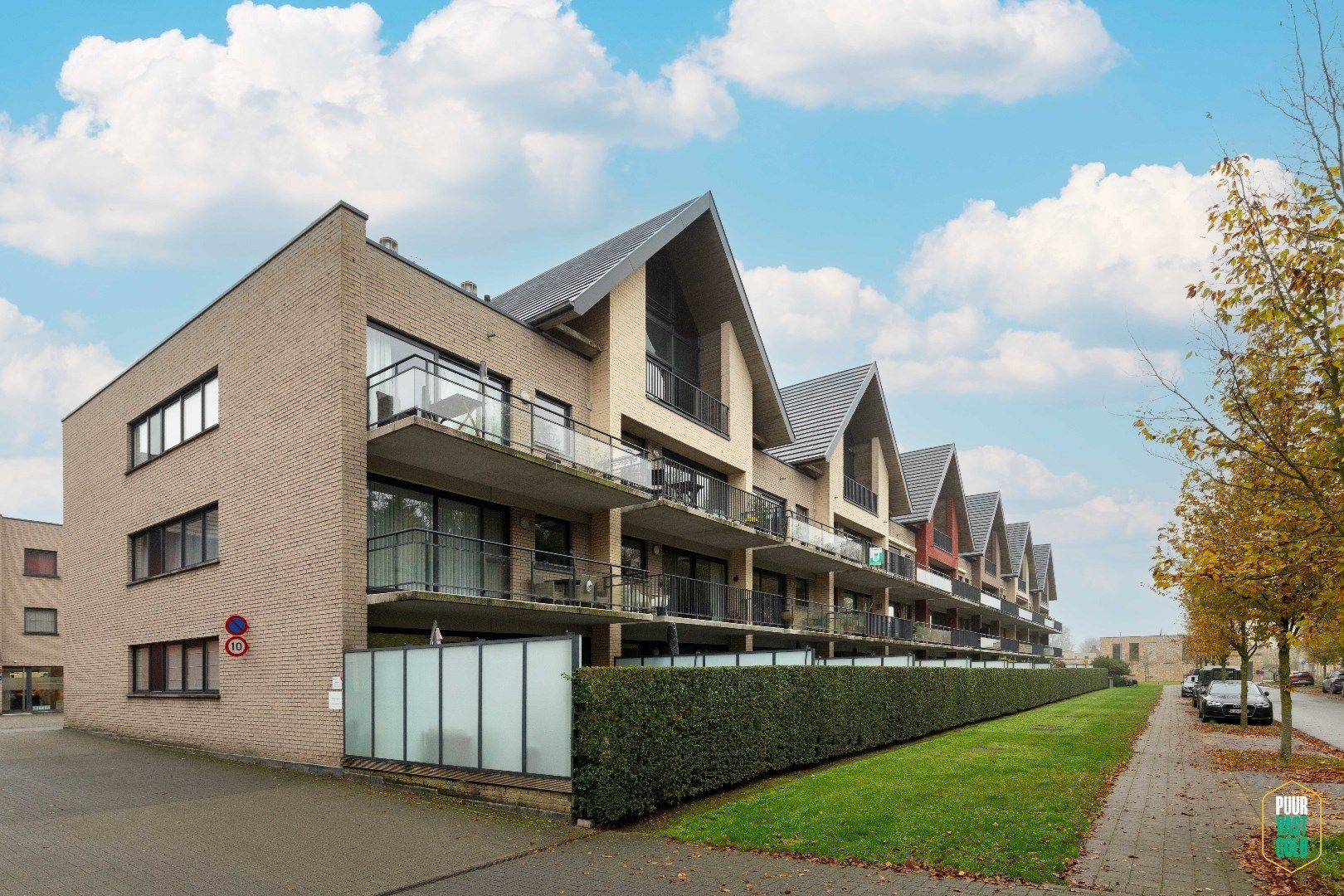 Super energiezuinig en recent appartement met zonneterras en twee slaapkamers nabij de Damse Vaart foto 15