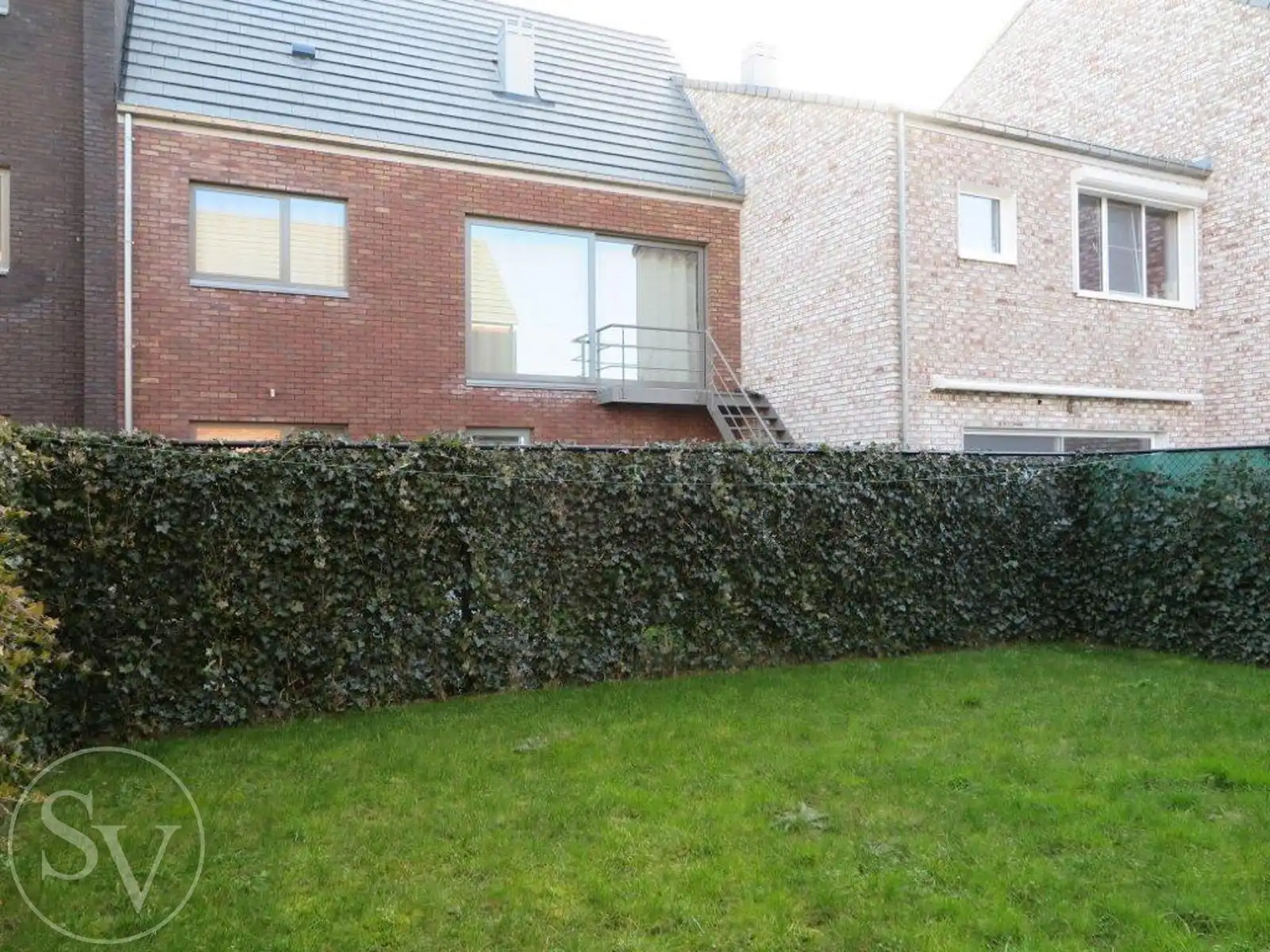 Woning, 3 slaapkamers en tuin. foto 8