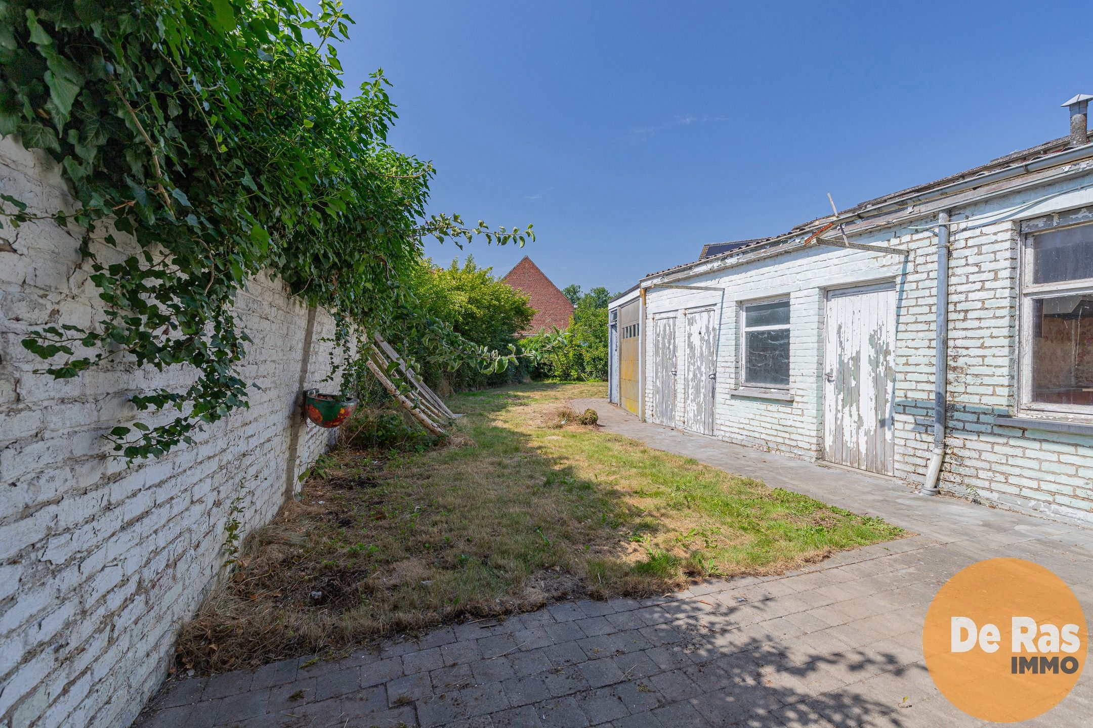 Hillegem - Ruime gezinswoning met 4 slpk, garage en tuin foto 24