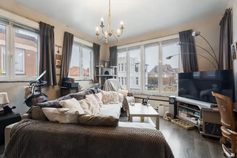 HALF OPEN BEBOUWING NABIJ DE MARKT VAN DE PANNE foto 5