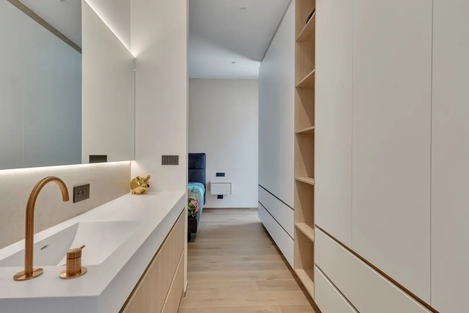 Luxe gelijkvloerse villa met zwembad & multifunctioneel poolhouse te Lanklaar foto 19