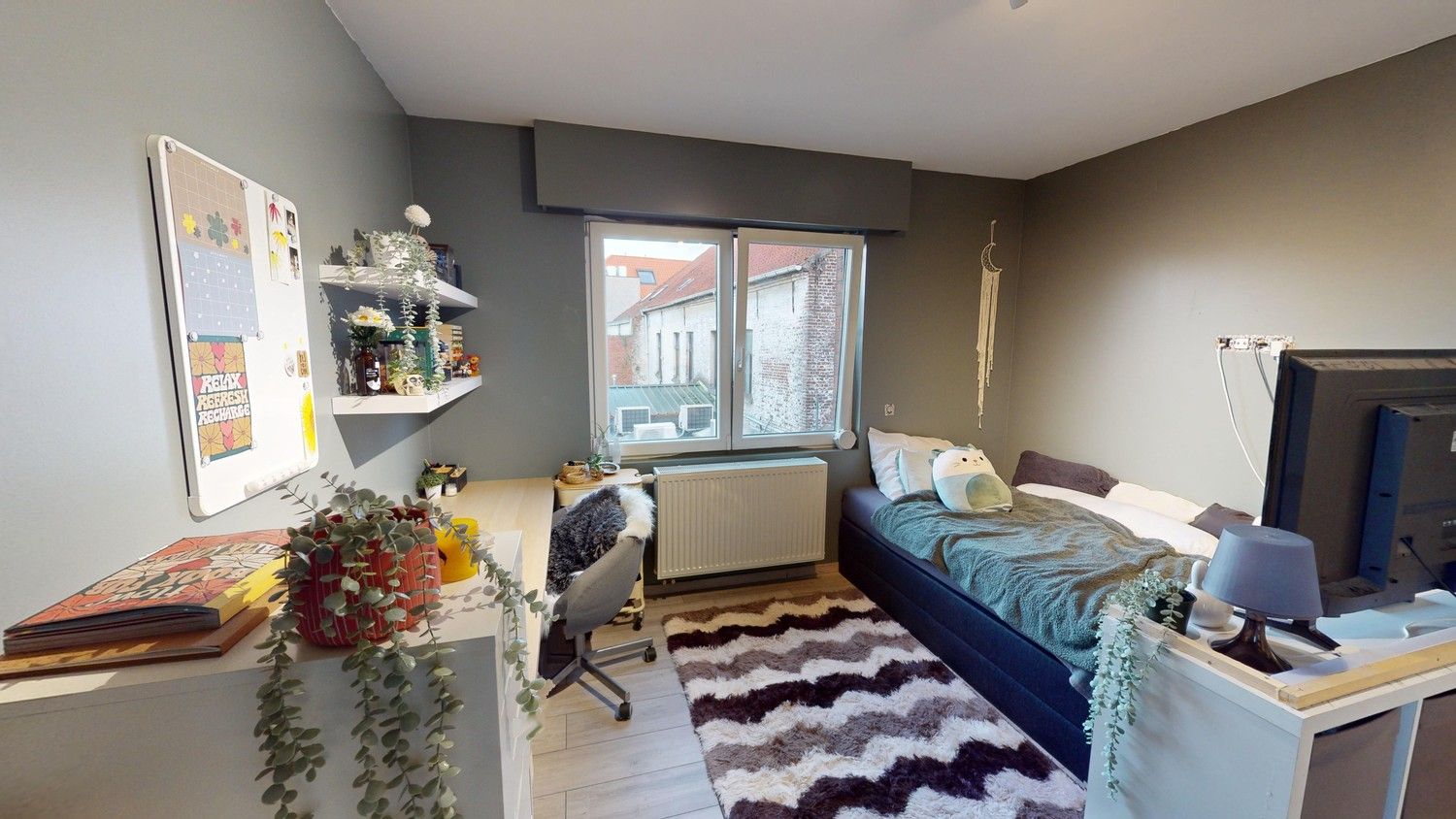 Handelspand (frituur) met gerenoveerde woning! foto 13