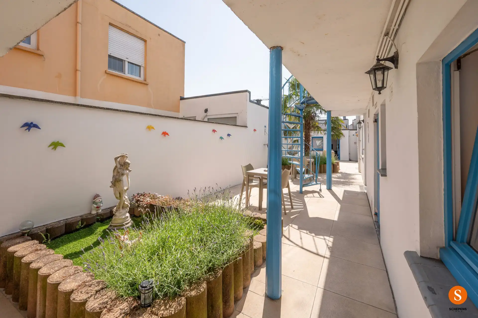 TE KOOP – Verhuurde B&B met 7 kamers én privé-woonst voor uitbaters in hartje De Haan. foto 35