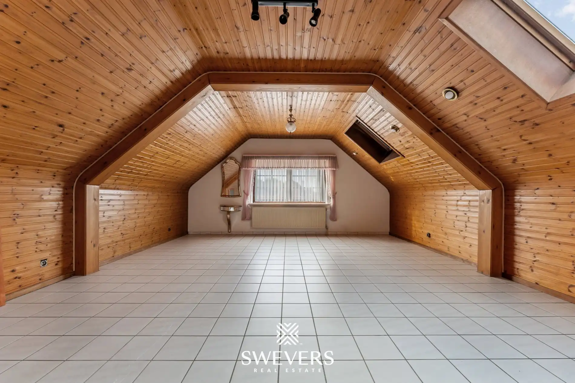 Bouwgrond open-bebouwing met vrijstaande opslagruimte en garage foto 19