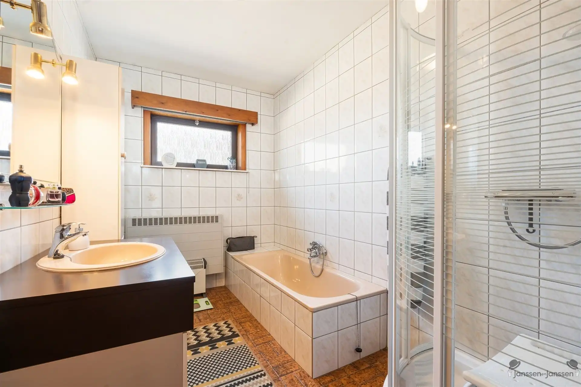 Rustig gelegen woning met prachtig uitzicht foto 10