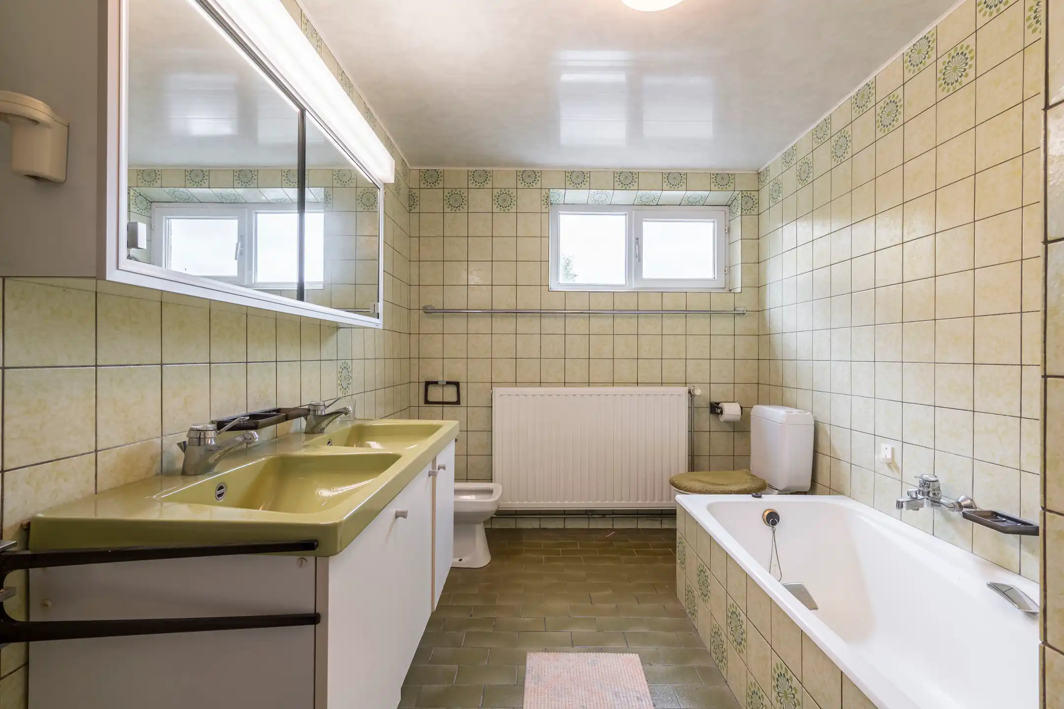 Ruime woning met grote opslagplaats in Beerse foto 18