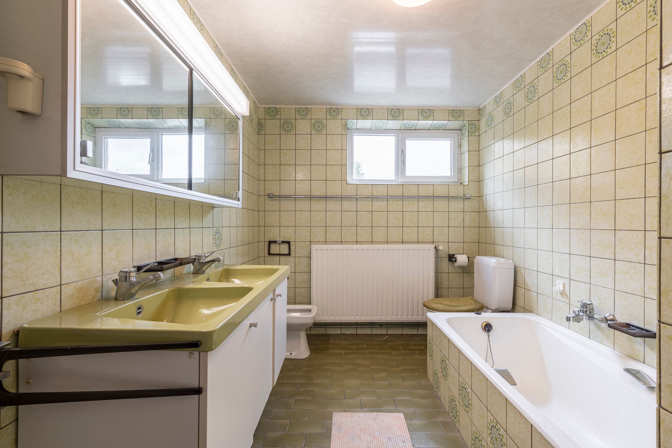 Ruime woning met grote opslagplaats in Beerse foto 18