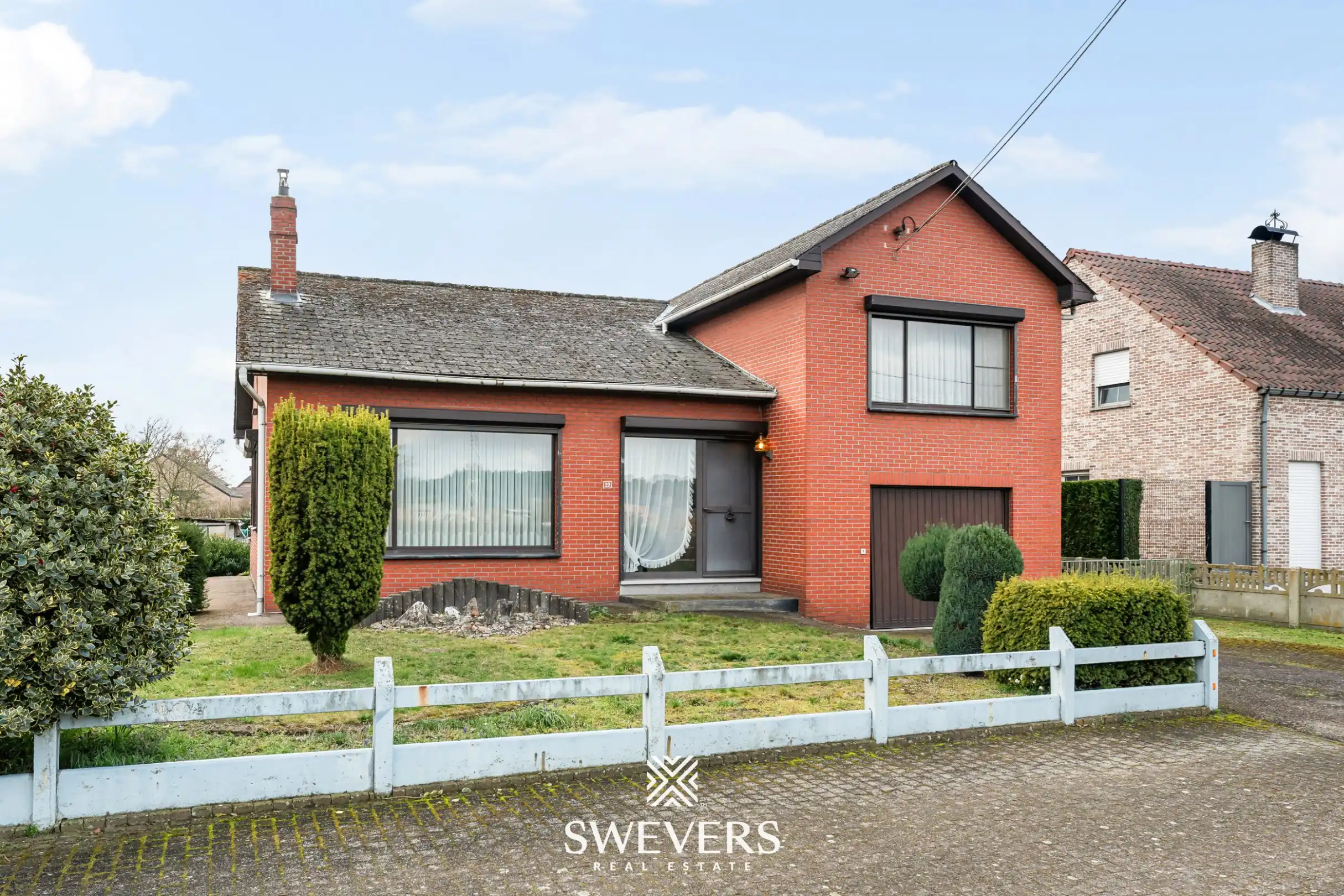 Charmante renovatiewoning met stevige structuur en veel potentieel in Koersel foto 30