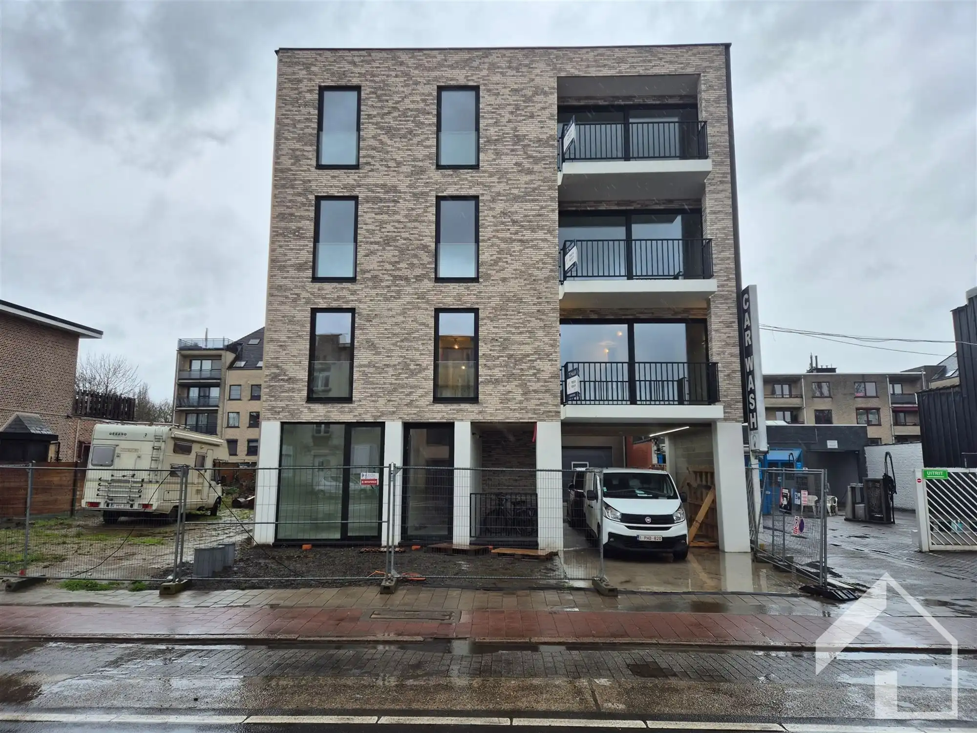 Nieuwbouw appartement op de 3de verdieping met 1 slaapkamer, terras en lift.   foto 21