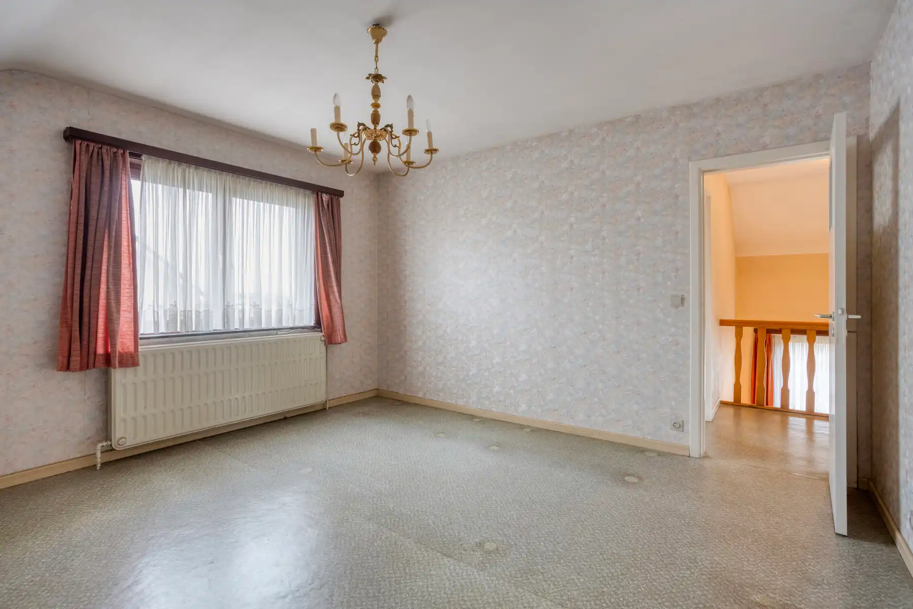 Prachtig gelegen woning met 3 slaapkamers, tuin en garage foto 15