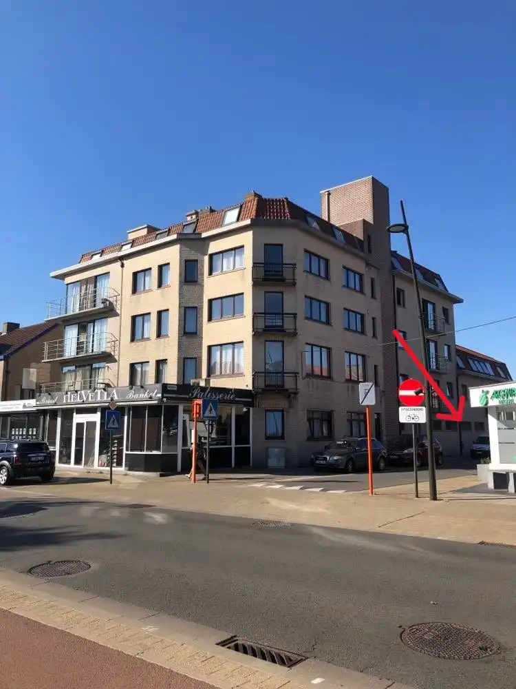 Zonnig woonappartementje met 2 slaapkamers en garage in Koksijde dorp foto 4