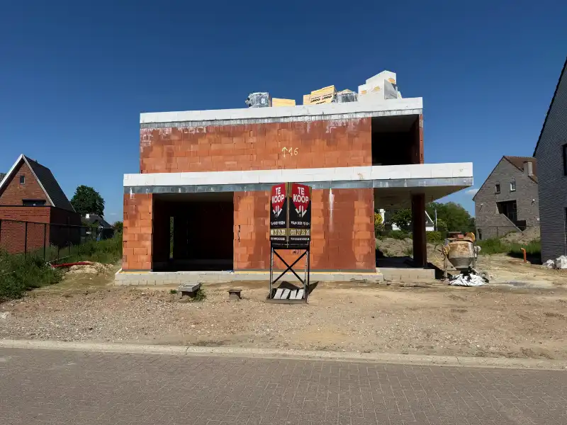 Moderne open nieuwbouwwoning met 3 slaapkamers, 2 badkamers en een inpandige garage foto 5
