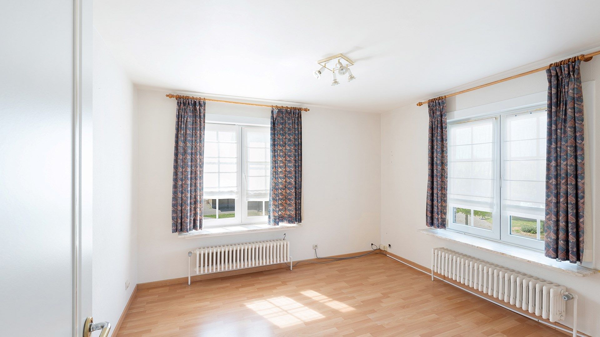 Grote halfopen woning met dubbele garage te Zeebrugge foto 15