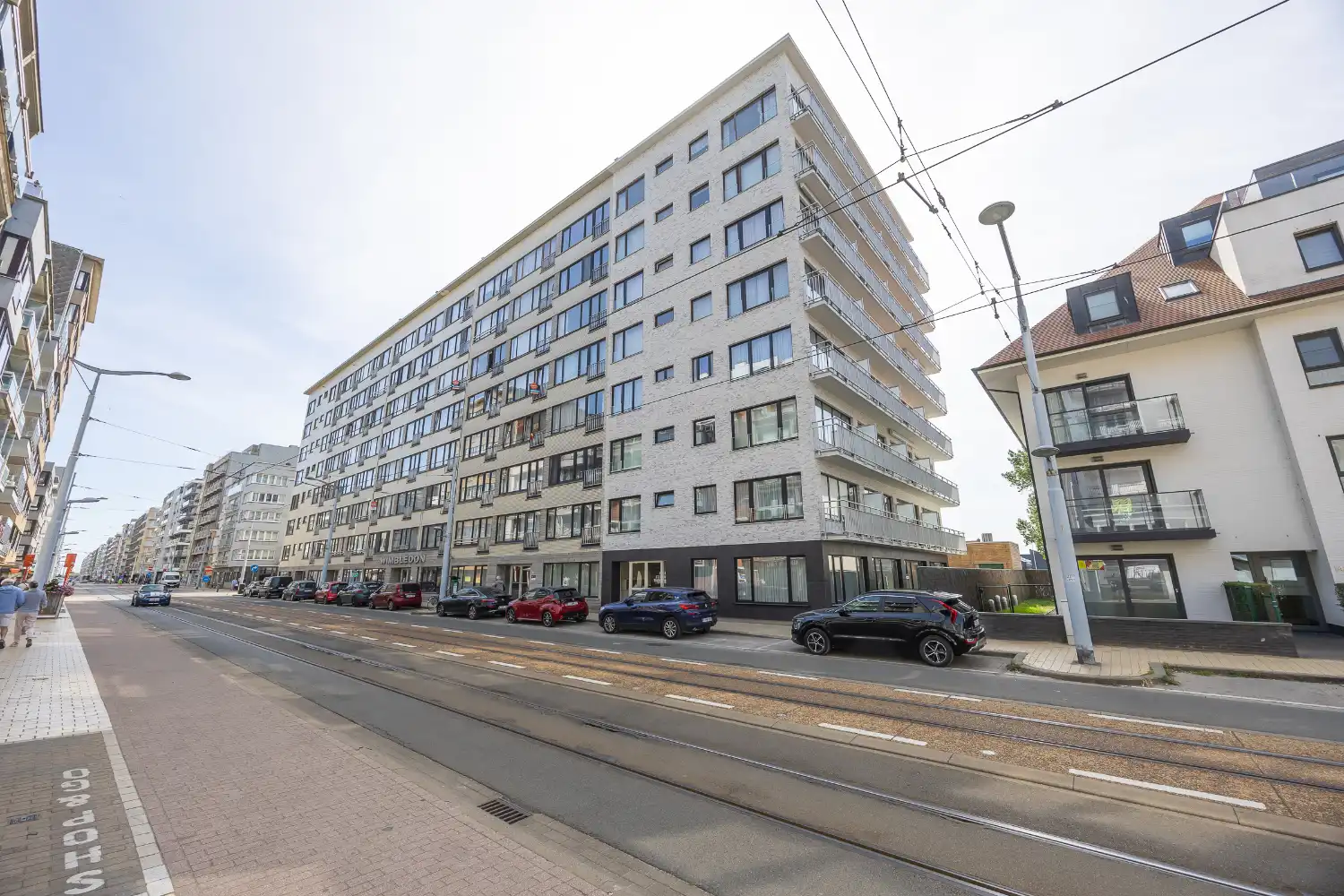 Volledig gerenoveerd appartement op toplocatie nabij zee te koop in Middelkerke foto 3