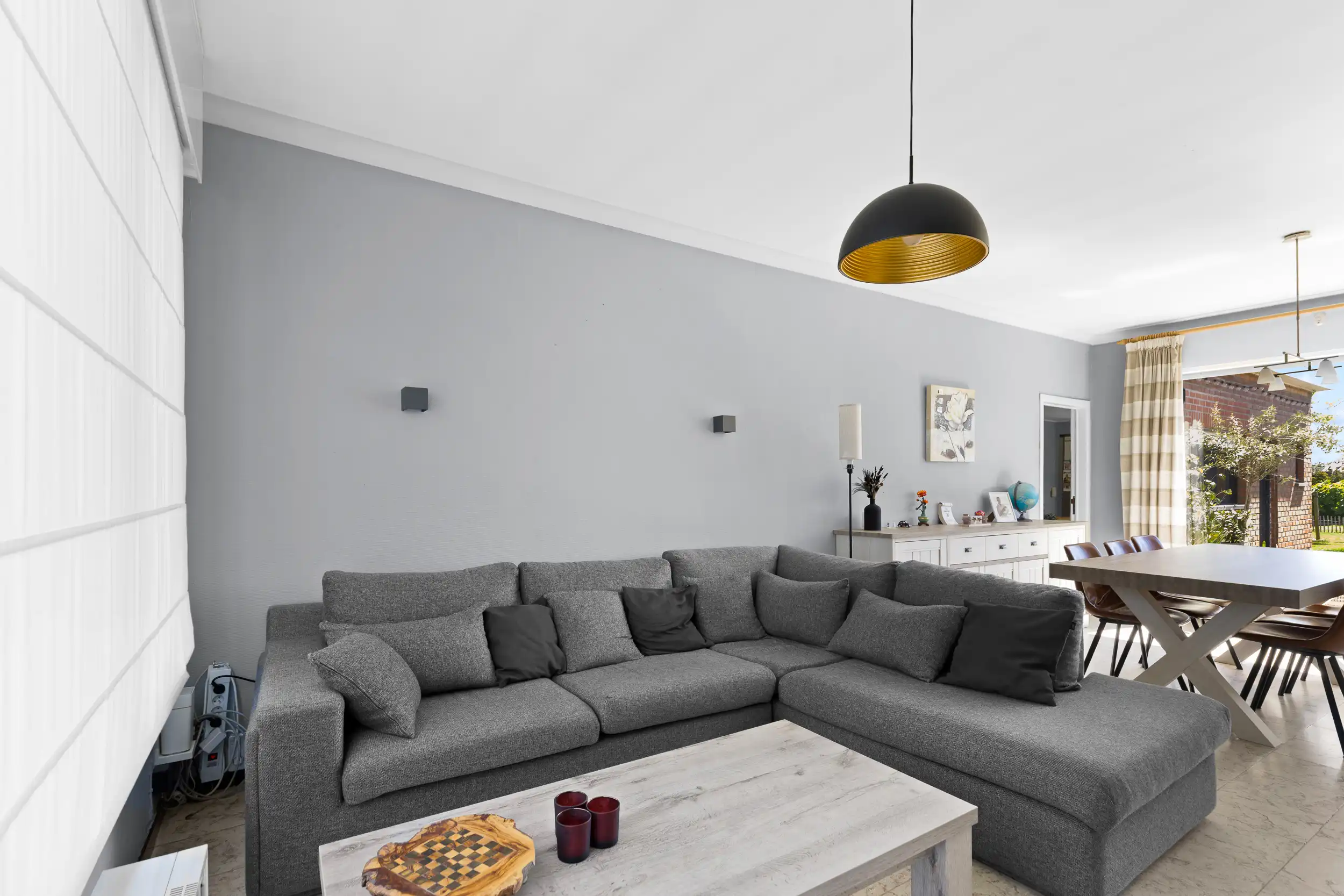 Gelijkvloers wonen met tuin en potentieel foto 4