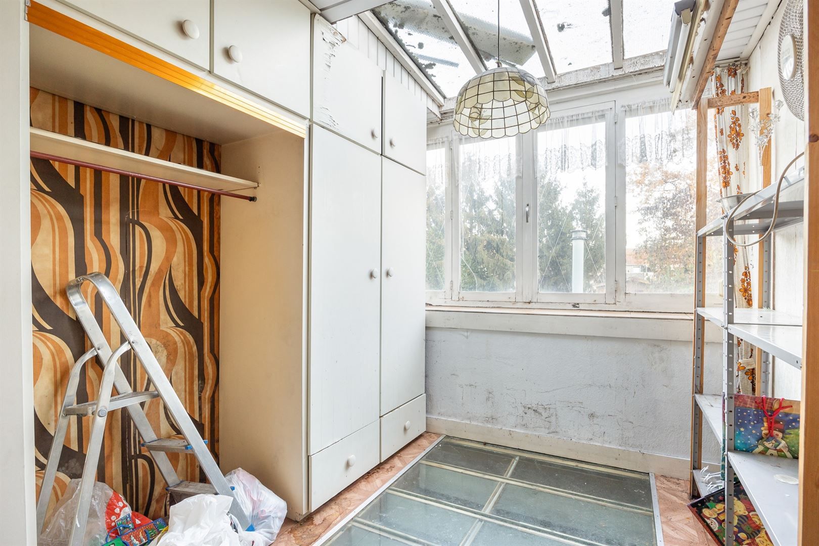 Renovatieproject met 2 slaapkamers en tuin foto 12