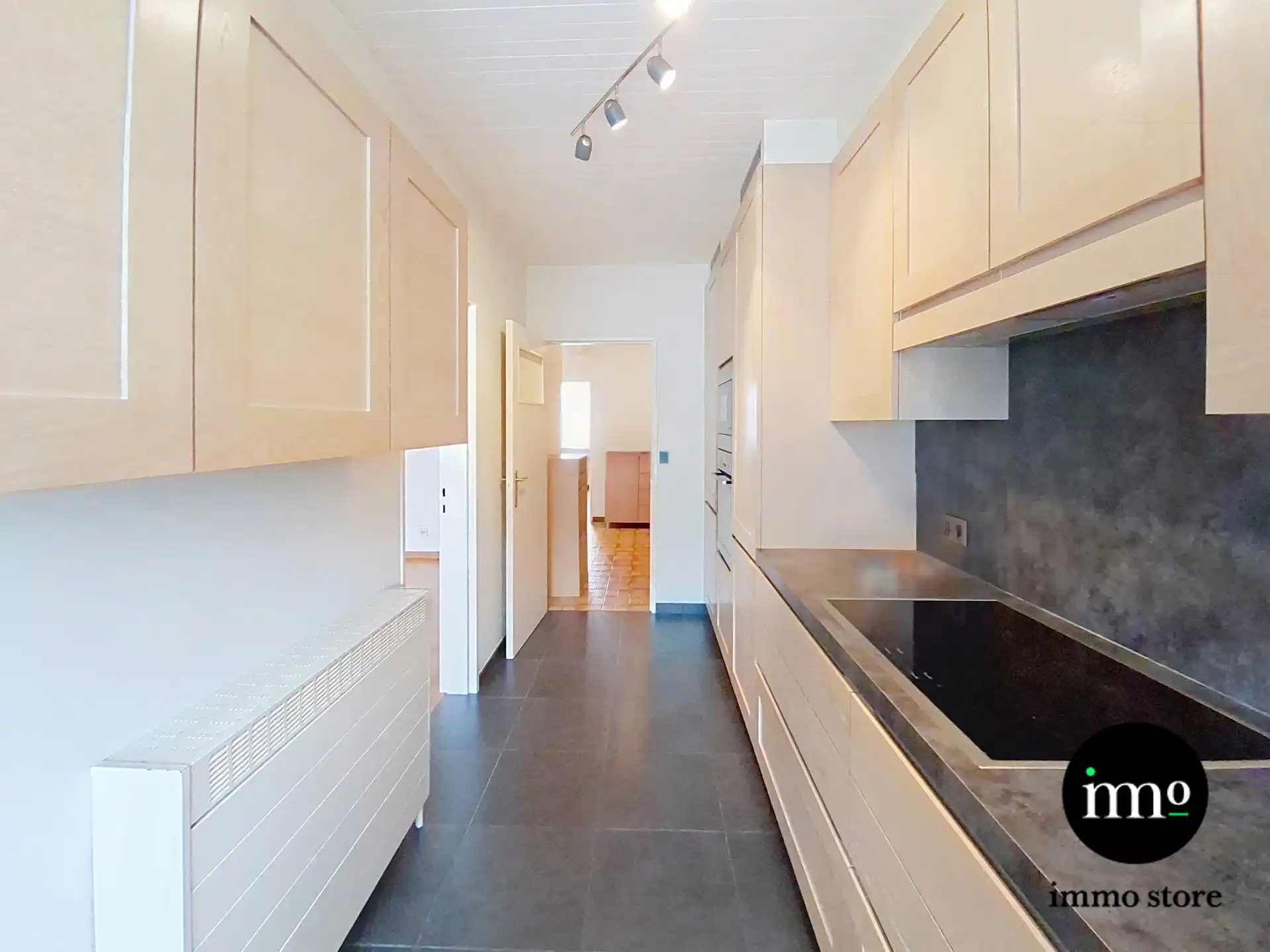 Instapklaar appartement met hyper uitgeruste keuken foto 6