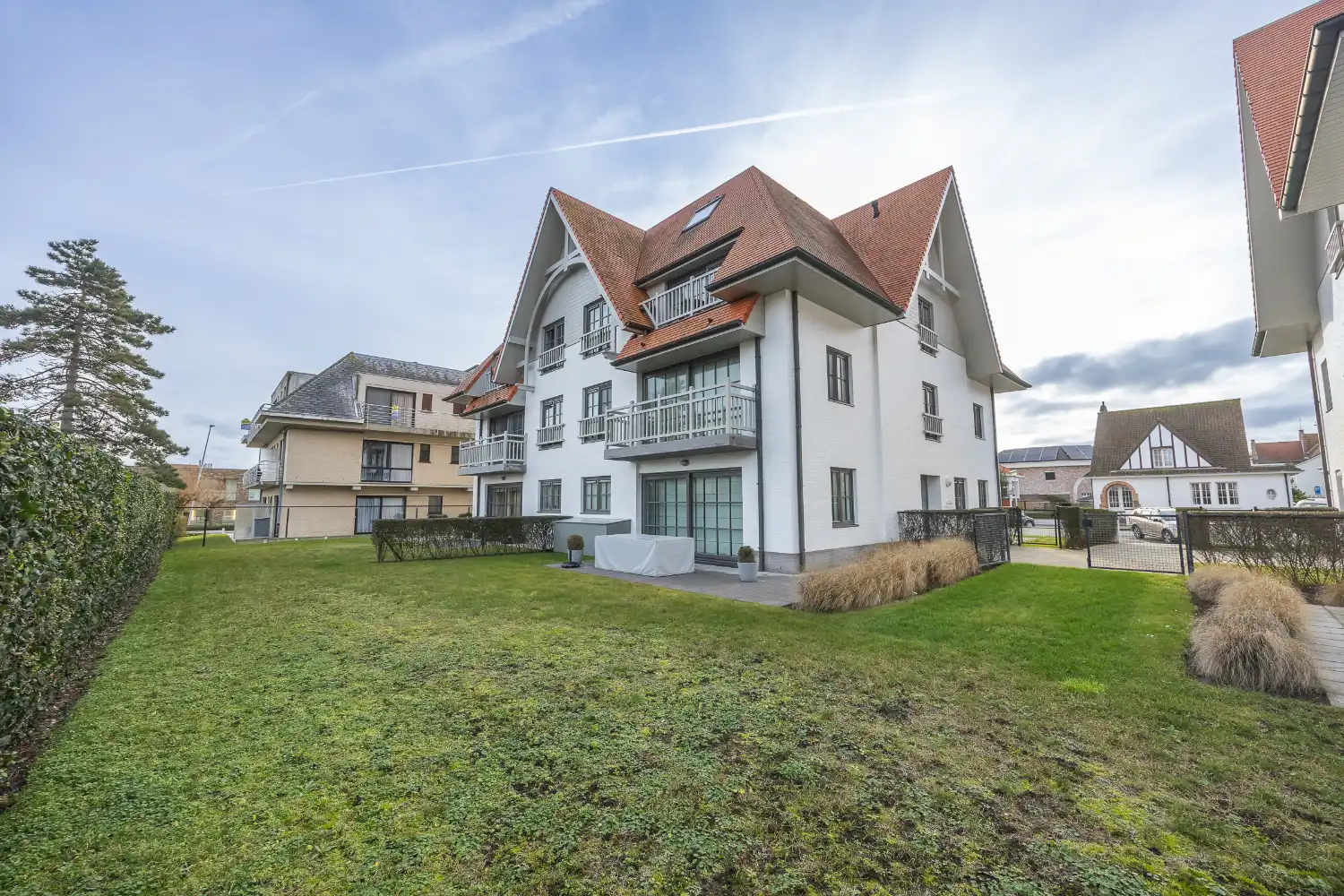 Stijlvol appartement met 1 slaapkamer in charmant gebouw foto 19