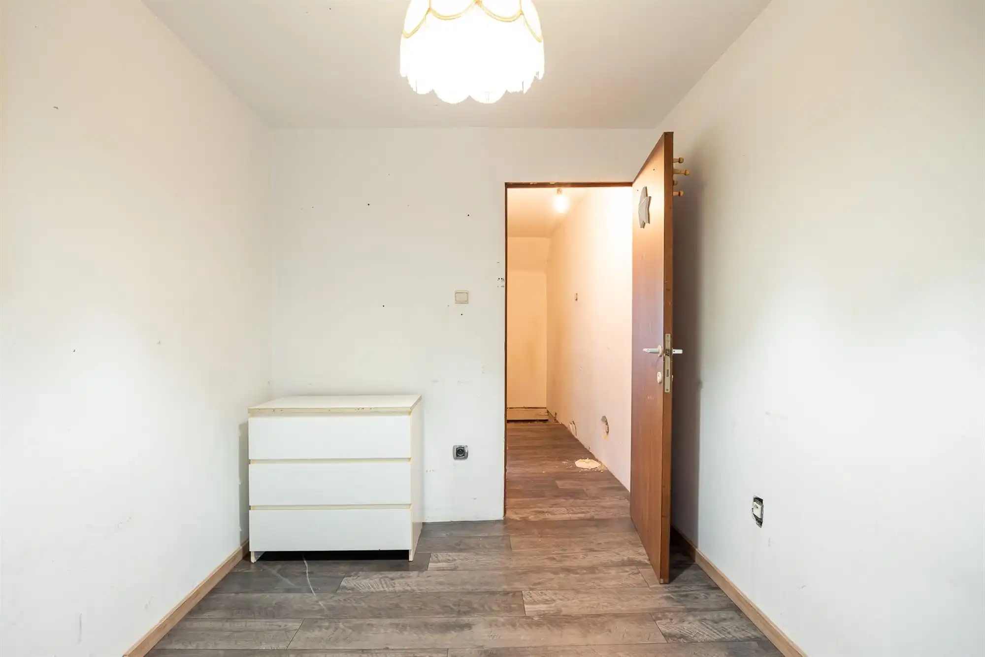 Opnieuw te koop: Te renoveren arbeidersw. met 3 slpk. en tuin foto 16