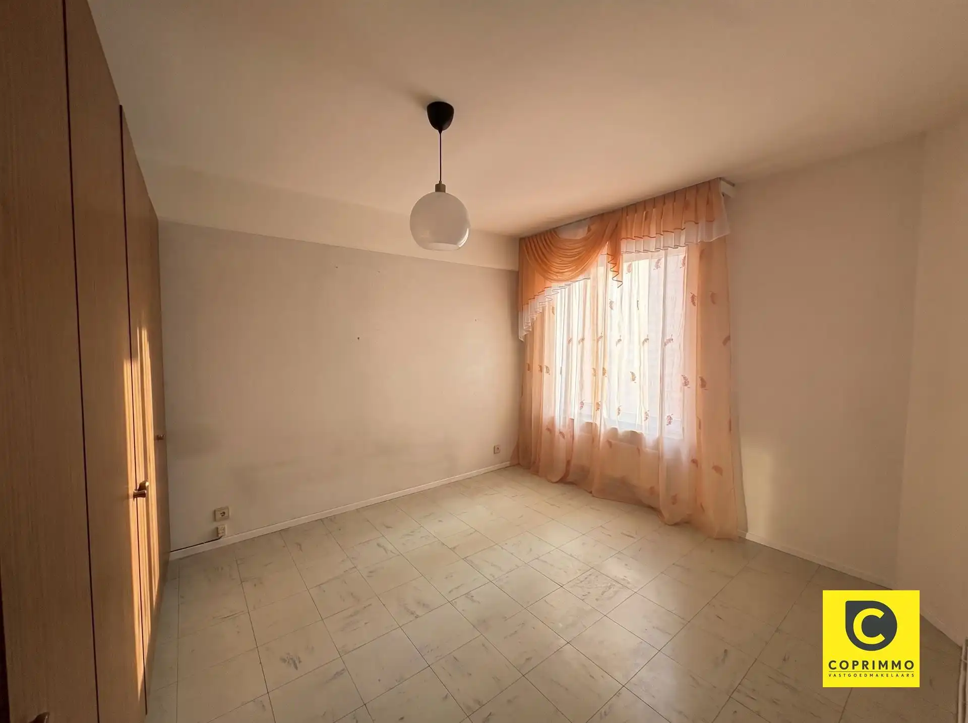 Ruim 3 slk appartement met terras te Berchem!  foto 11