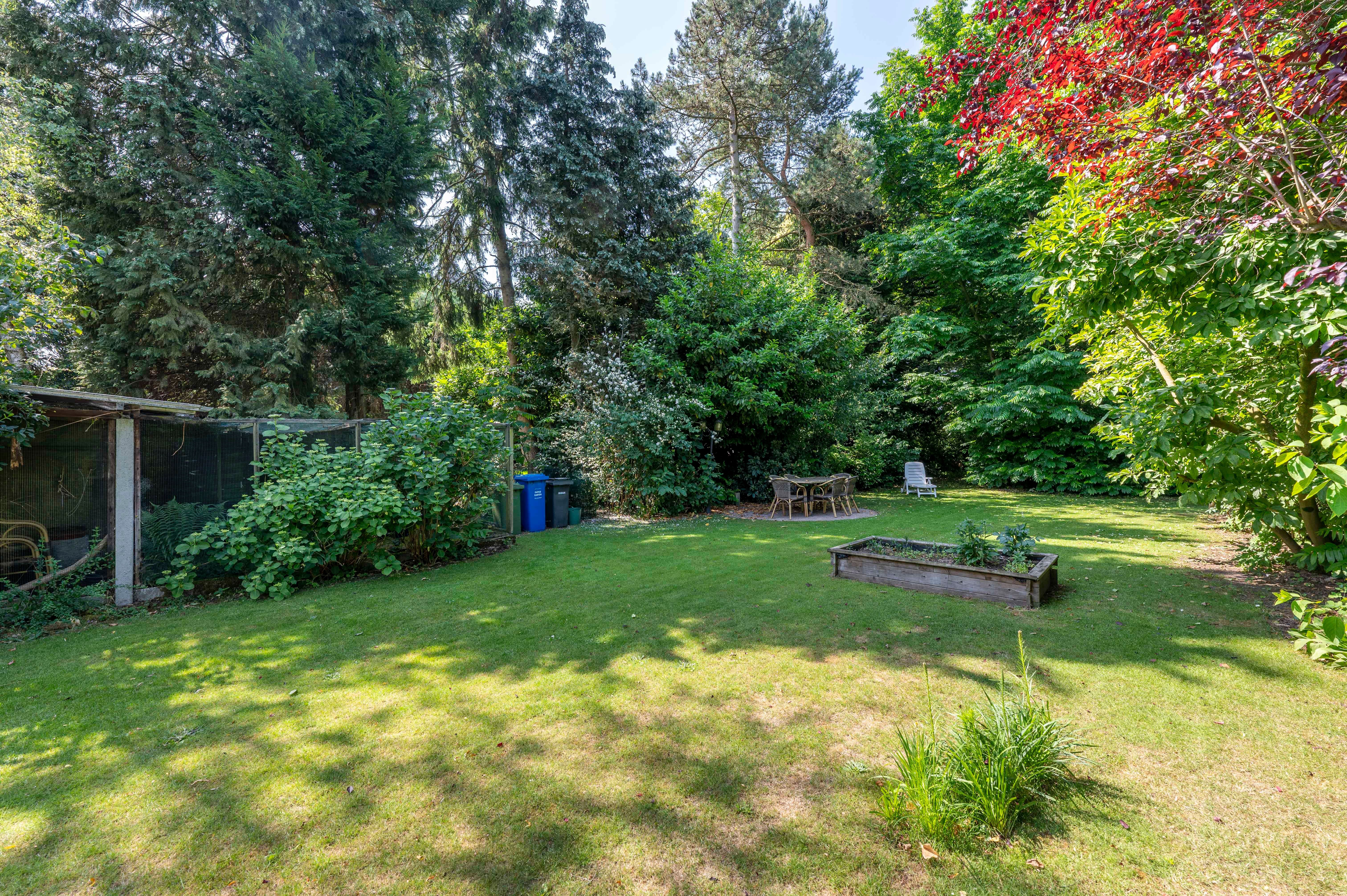 Gezinswoning met grote tuin in kindvriendelijke wijk Driehoek te Brasschaat! foto 32