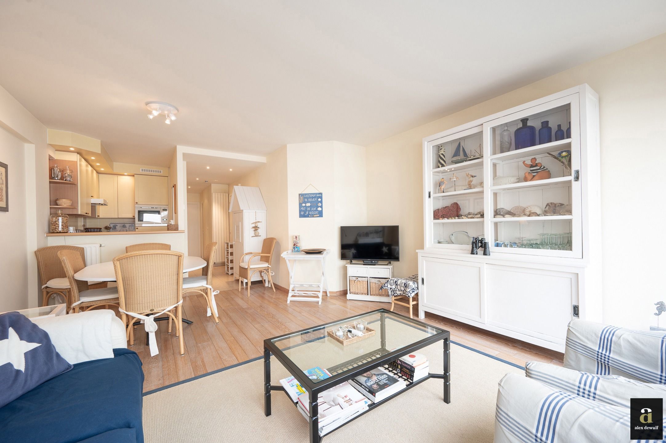 Vakantieappartement met zij zeezicht aan het Rubensplein     foto 5