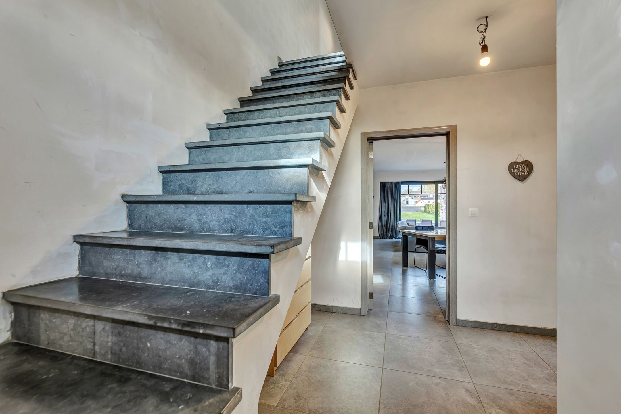 Toppertje in landelijke stijlvolle architectuur foto 11