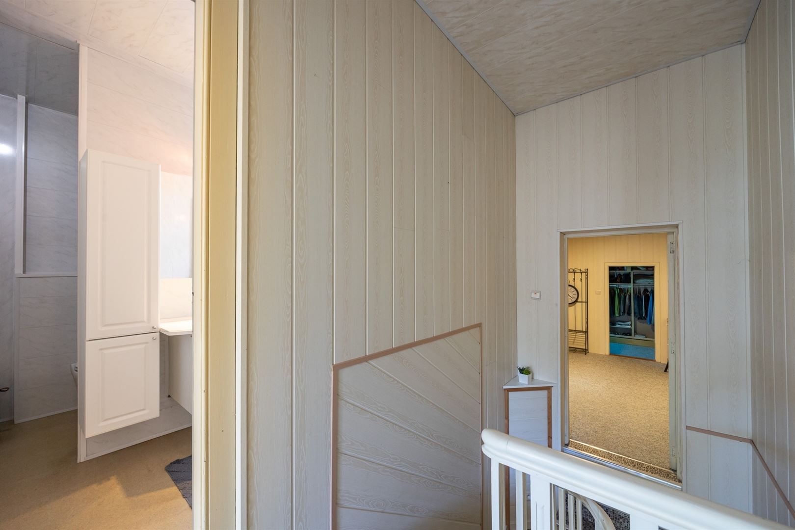 Instapklare halfopen woning in het hart van Kapellen foto 16
