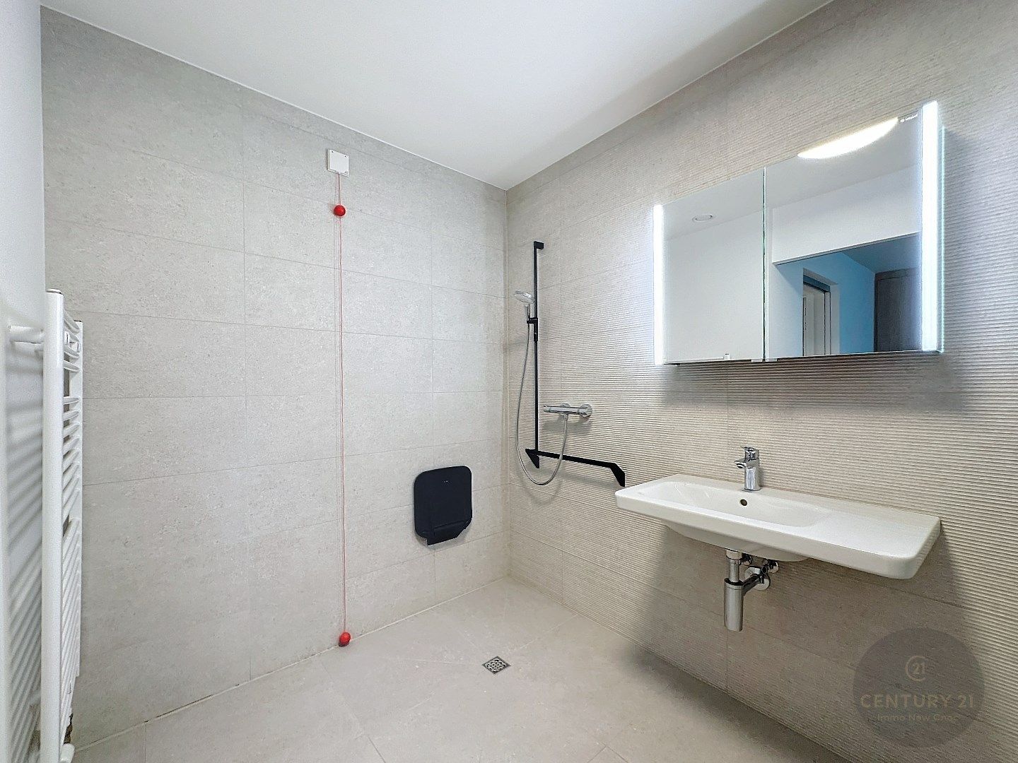 MODERNE SERVICEFLAT VOORZIEN VAN ALLE LUXE foto 16