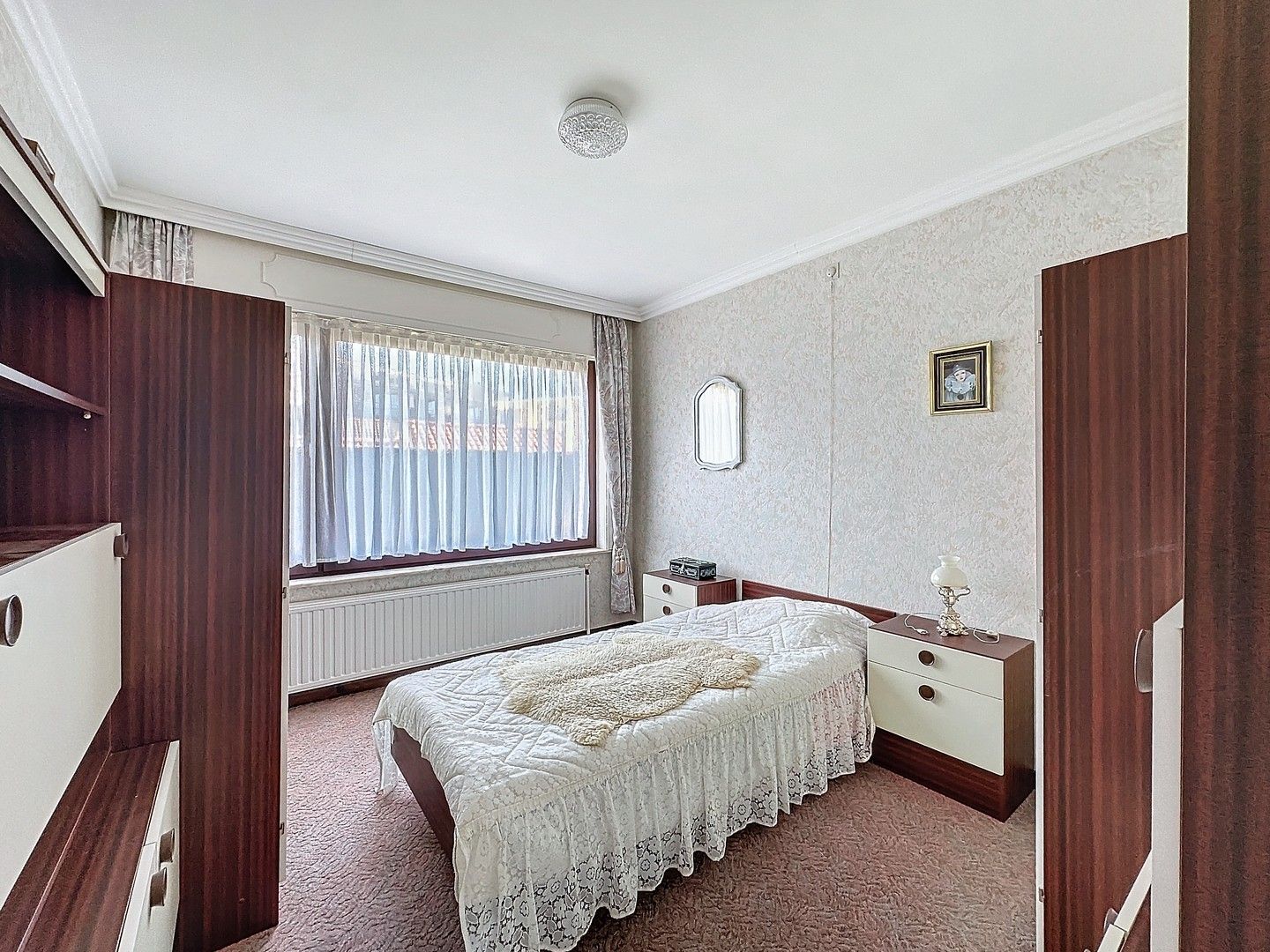 Goed onderhouden villa-bungalow in het hartje van Oostduinkerke-dorp. foto 7