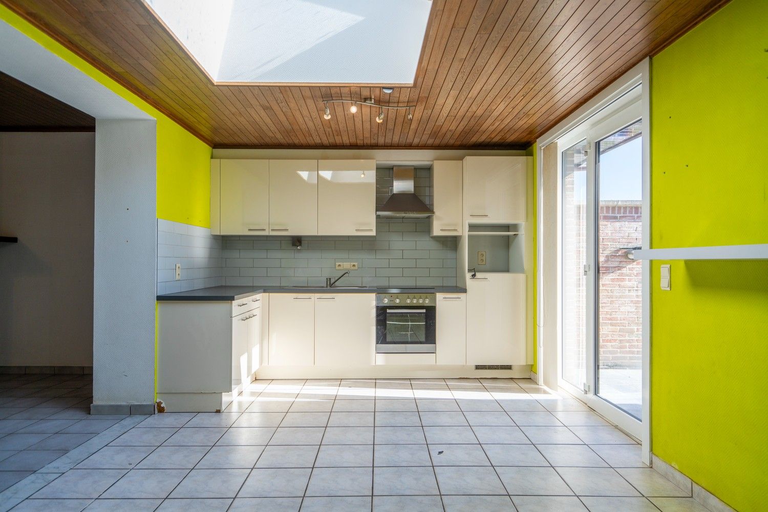 RUIME WONING MET UITWEG foto 8